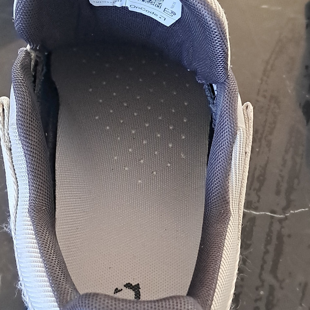 On Running Mens Light Gray Trail Sneakers - Picture 3 of 5